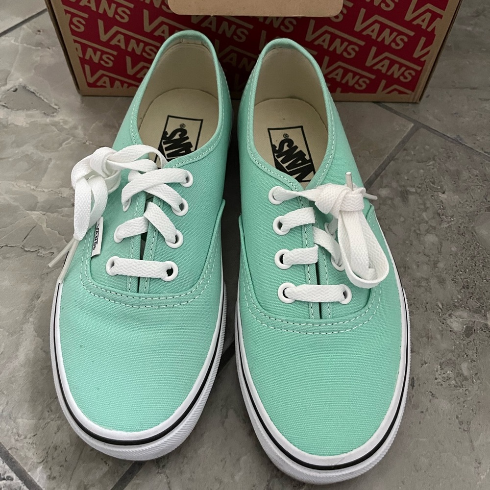 Vans womens size 6.5